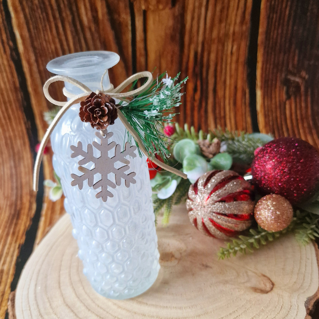 Glass Vase with Snowflake